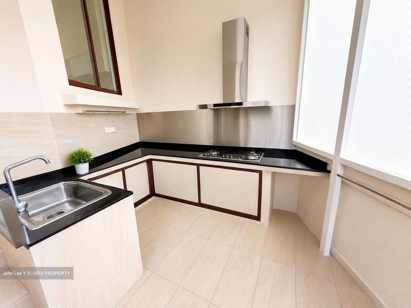Phillips Avenue (D19), Semi-Detached #574217281